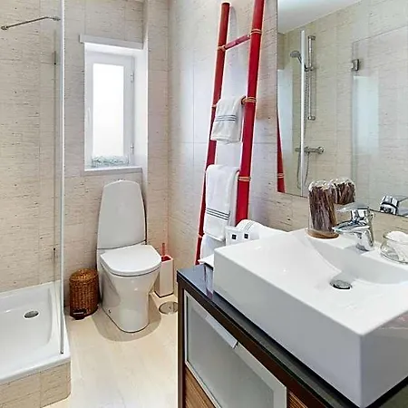 Cali Deluxe Holidays, 4* Sesimbra