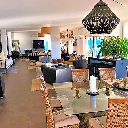 Cali Deluxe Holidays, 4* Sesimbra