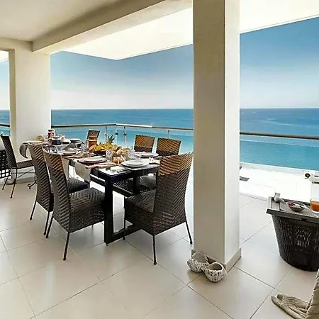 Cali Deluxe Holidays, 4* Sesimbra