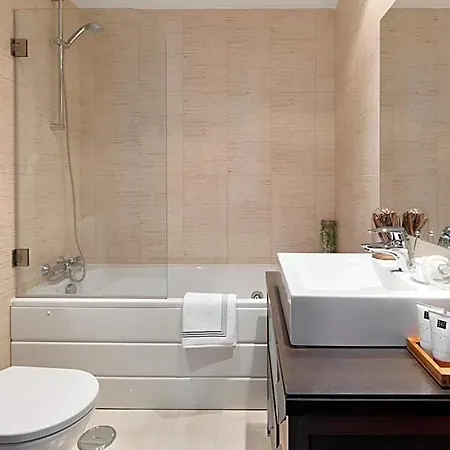 Cali Deluxe Holidays, 4* Sesimbra