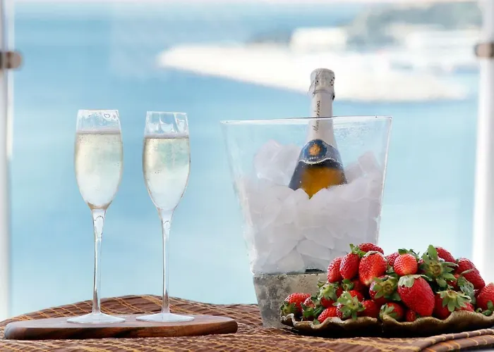 Cali Deluxe Holidays, 4*