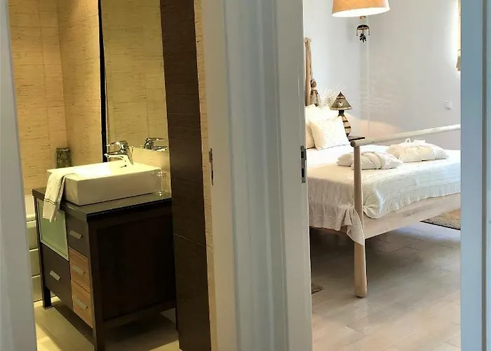 Cali Deluxe Holidays, 4*